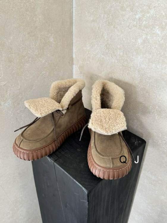 Picture of UGG Shoes _SKUUGGsz35-40J111219681